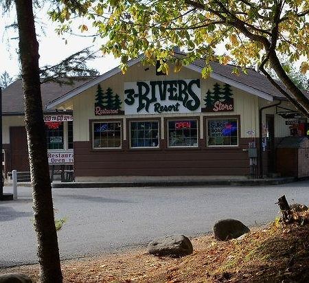Three Rivers Resort Forks Esterno foto